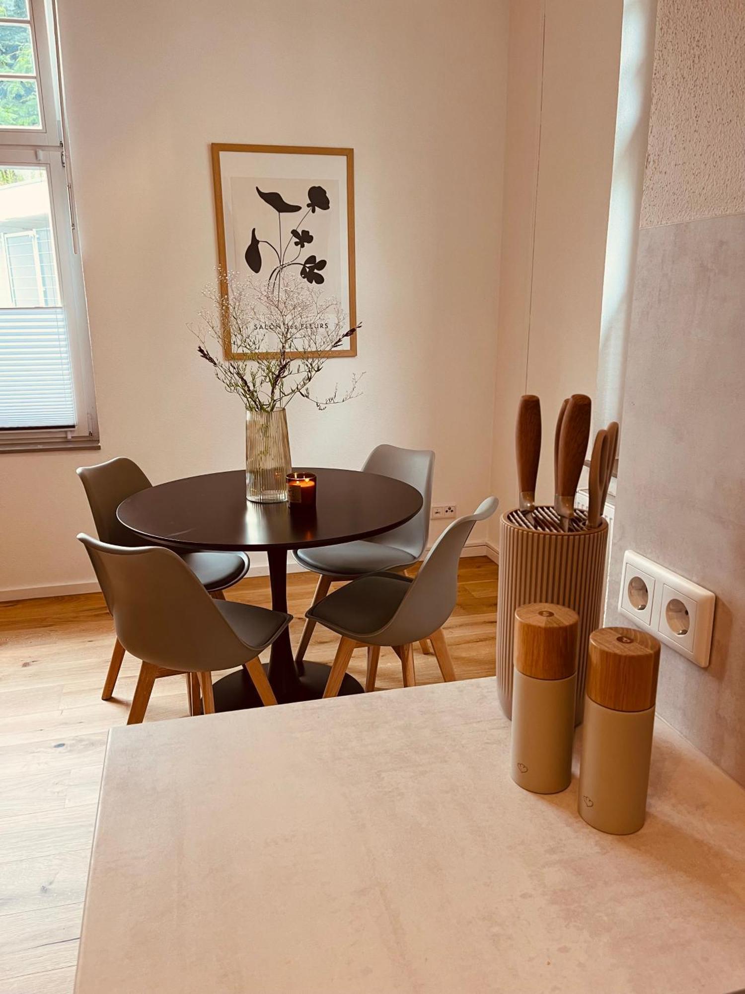 Traumwohnung Mit Grosser Dachterrasse *